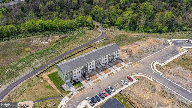 430 SOPHIE ST, Strasburg, VA 22657