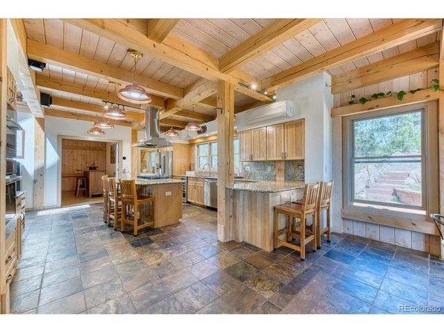 1057 Reed Ranch Rd, Boulder, CO 80302