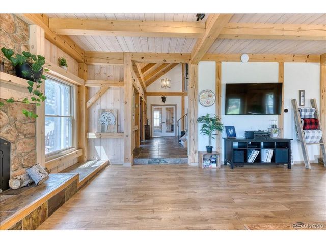 1057 Reed Ranch Rd, Boulder, CO 80302