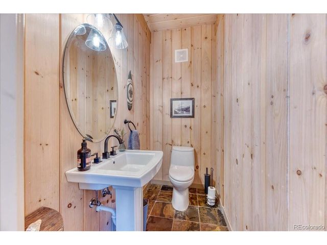 1057 Reed Ranch Rd, Boulder, CO 80302