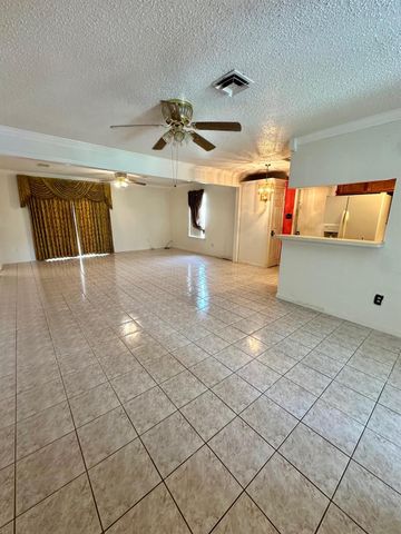 6206 Antha Street, Houston, TX 77016