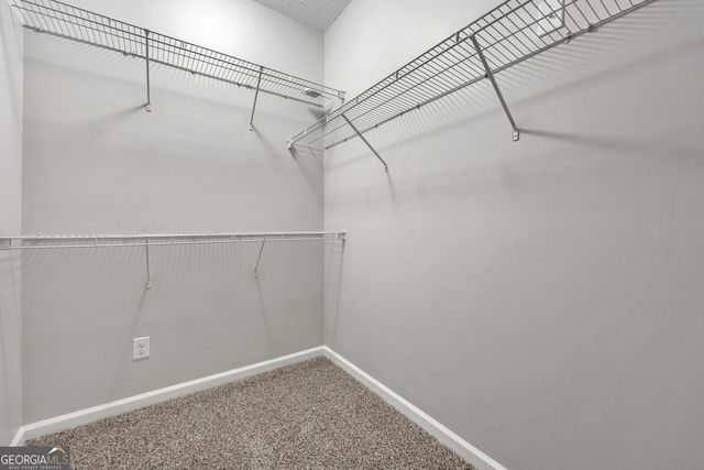 156 Colony Park Lane, Locust Grove, GA 30248