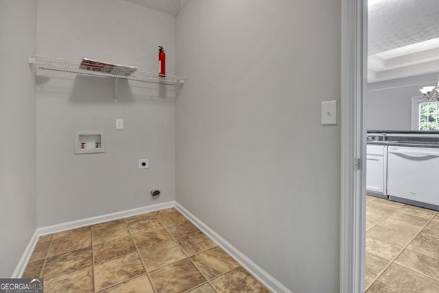 156 Colony Park Lane, Locust Grove, GA 30248