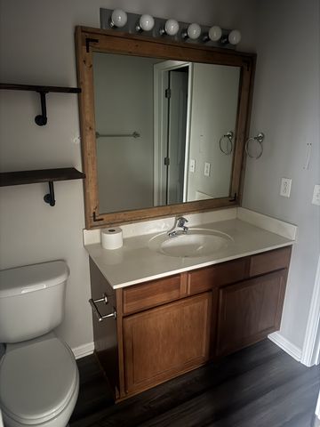 2012 Victory Gallop Ln, Murfreesboro, TN 37128