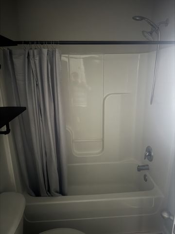 2012 Victory Gallop Ln, Murfreesboro, TN 37128