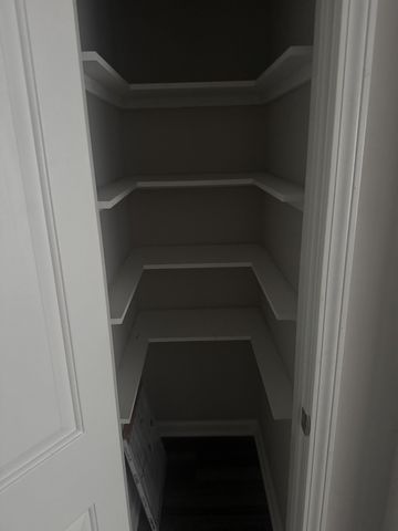 2012 Victory Gallop Ln, Murfreesboro, TN 37128