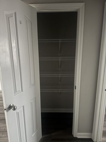 2012 Victory Gallop Ln, Murfreesboro, TN 37128