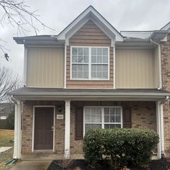 2012 Victory Gallop Ln, Murfreesboro, TN 37128