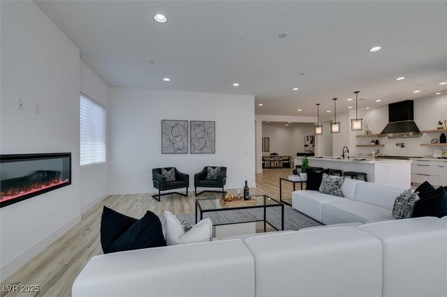 311 South Lisbon Street, Henderson, NV 89015