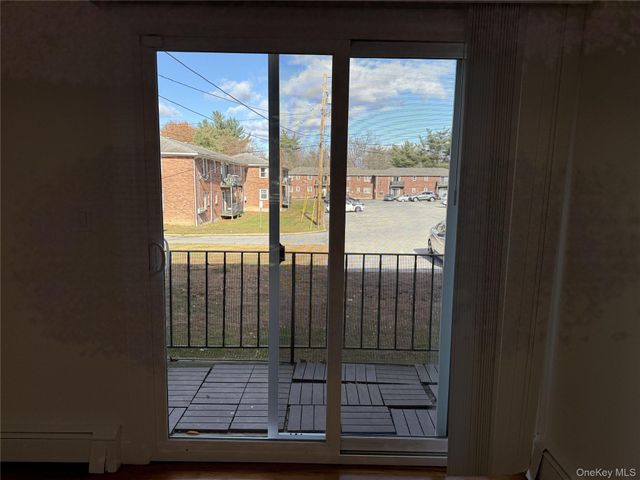 1668 Route 9 4F, Wappingers Falls, NY 12590
