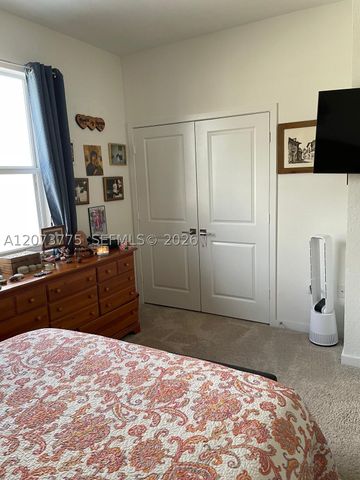 556 NE 5th St 1, Florida City, FL 33034