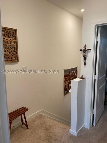 556 NE 5th St 1, Florida City, FL 33034