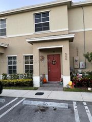 556 NE 5th St 1, Florida City, FL 33034