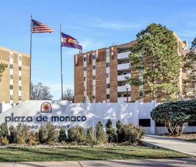 2880 S Locust Street 200S, Denver, CO 80222