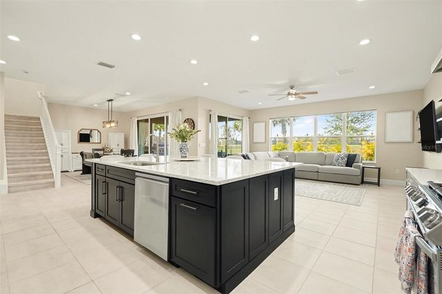 32745 TAMARIND GROVE LANE, Wesley Chapel, FL 33543