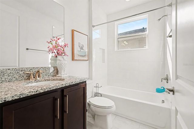 32745 TAMARIND GROVE LANE, Wesley Chapel, FL 33543