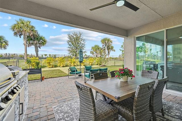 32745 TAMARIND GROVE LANE, Wesley Chapel, FL 33543