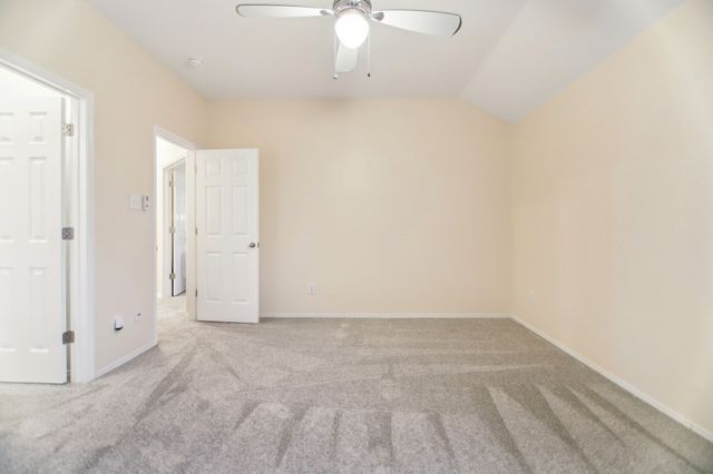 208 Wenrick Drive, Roanoke, TX 76262