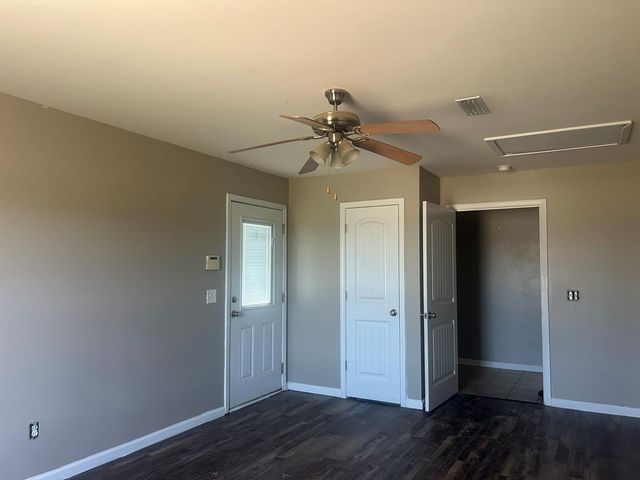 6085 Cottonwood Rd, Dothan, AL 36301