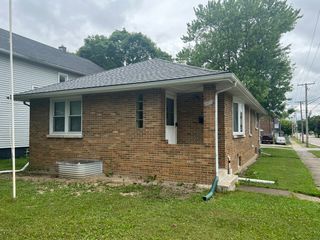 1600 LINCOLN Street, North Chicago, IL 60064