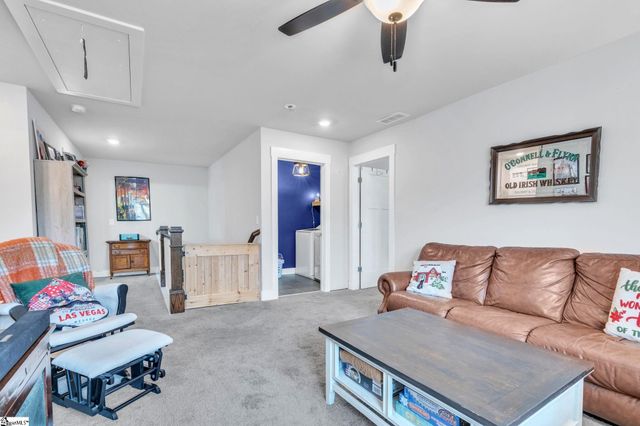 14 Park Vista Way, Greenville, SC 29617