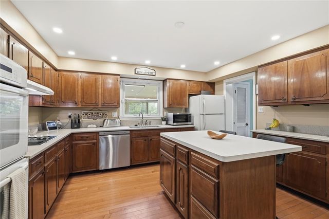 101 Fairlane Dr, Twp Of But Se, PA 16001