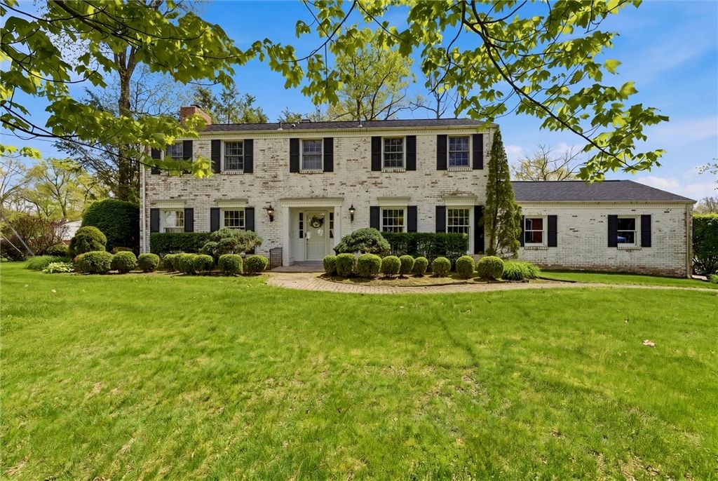 101 Fairlane Dr, Twp Of But Se, PA 16001