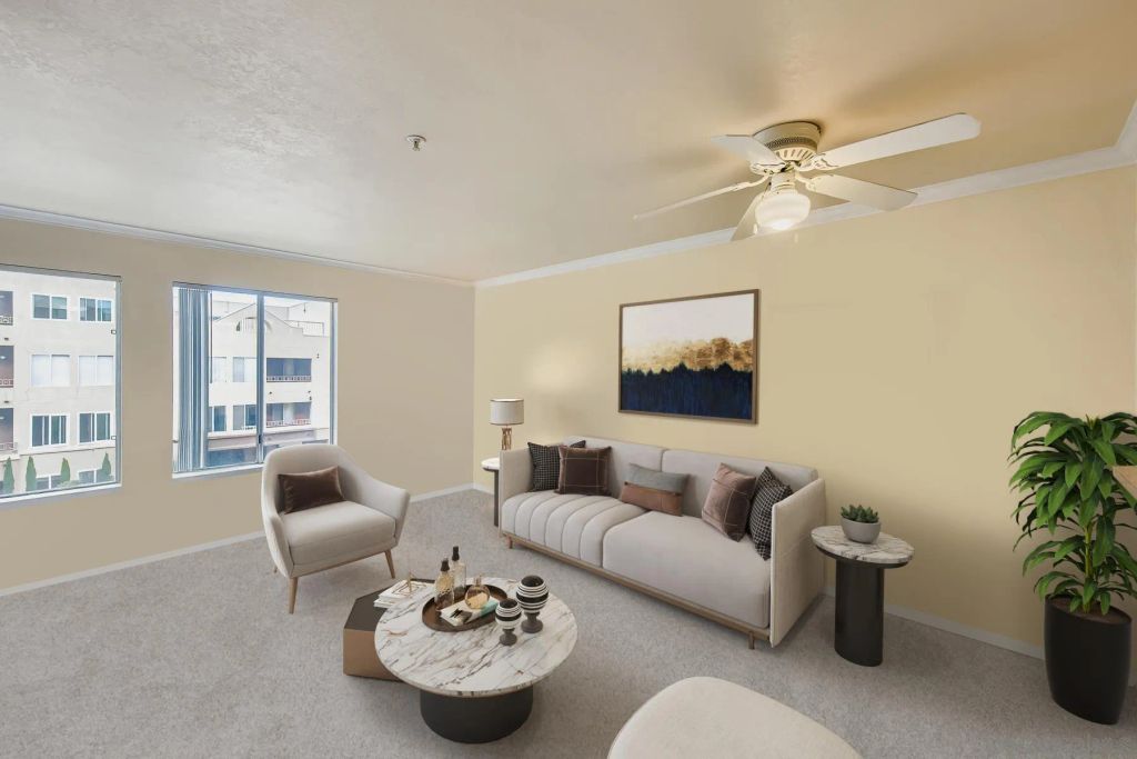 8889 Caminito Plaza Centro 7327, San Diego, CA 92122