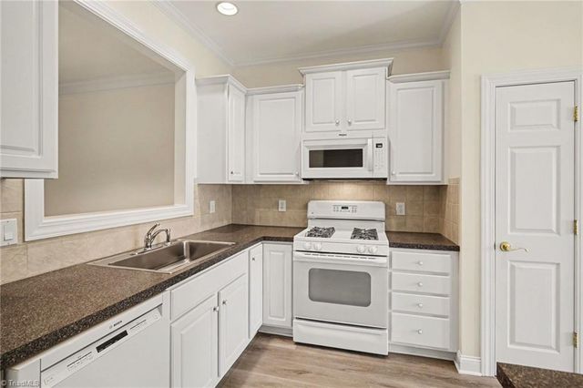 4261 Lumsden Lane, High Point, NC 27265