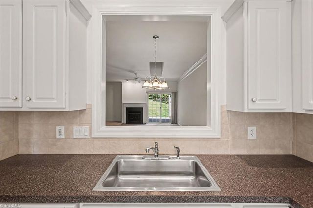 4261 Lumsden Lane, High Point, NC 27265