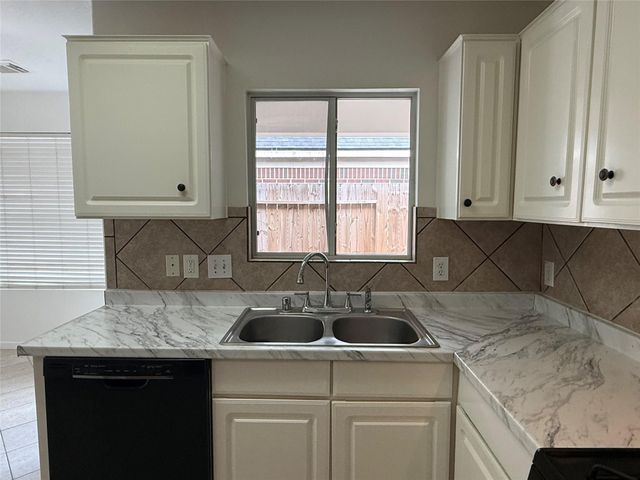 19511 Dawn Canyon Road, Houston, TX 77084