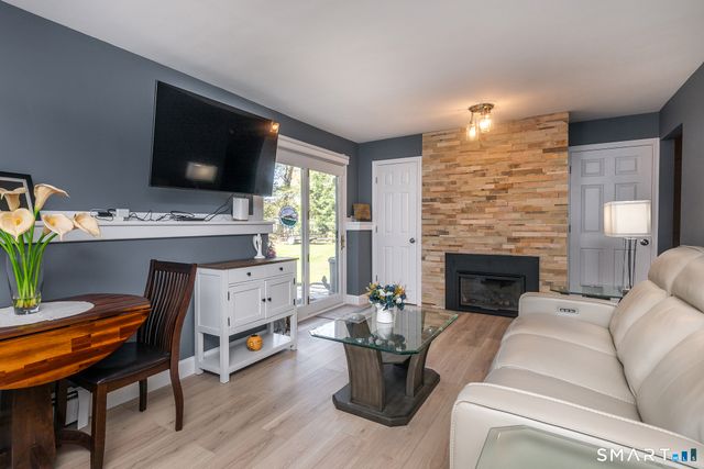 283 Whittemore Road, Middlebury, CT 06762