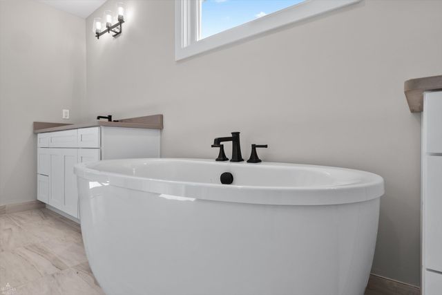 11961 Encore Street, Shelby Twp, MI 48315