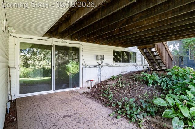 3820 Percy King Road, Waterford, MI 48329