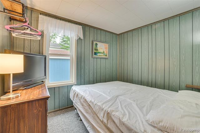 805 Rainbow Drive, East Tawas, MI 48730