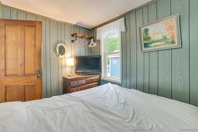 805 Rainbow Drive, East Tawas, MI 48730