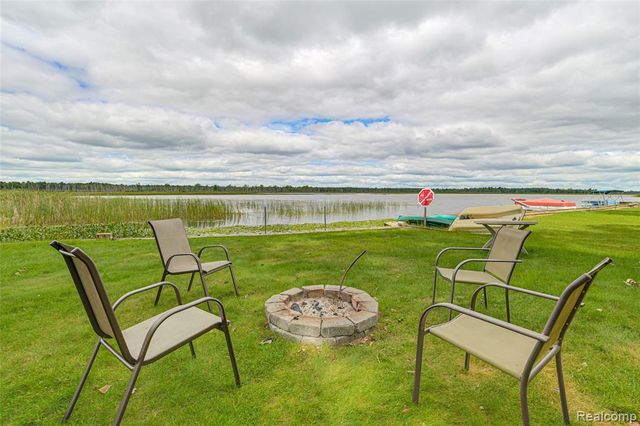 805 Rainbow Drive, East Tawas, MI 48730