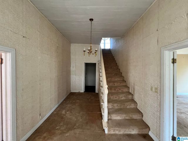 104 OLD HIGHWAY 25 E, Columbiana, AL 35051