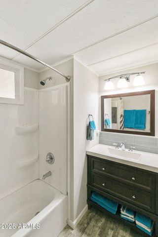 507 S PARK VIEW Circle, Mesa, AZ 85208