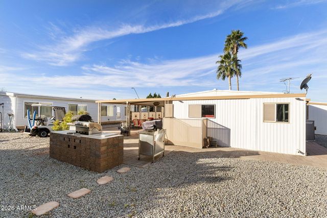 507 S PARK VIEW Circle, Mesa, AZ 85208