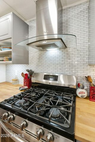 507 S PARK VIEW Circle, Mesa, AZ 85208