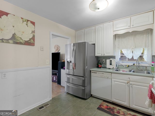 242 Lake Jodeco Road, Jonesboro, GA 30236