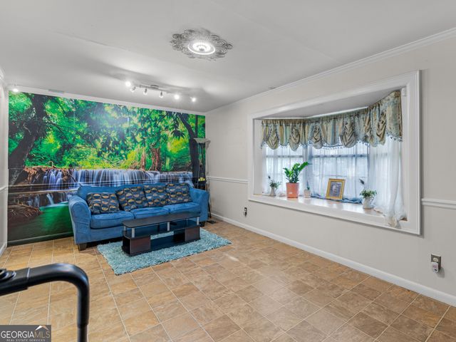 242 Lake Jodeco Road, Jonesboro, GA 30236