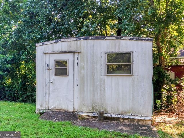 242 Lake Jodeco Road, Jonesboro, GA 30236