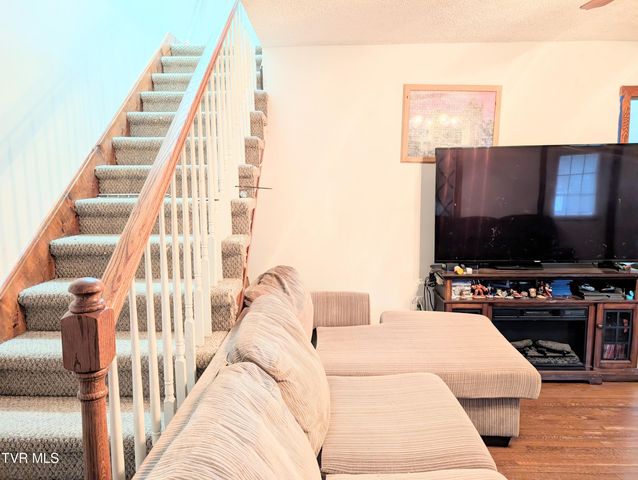 282 Walnut Hill Road, Bristol, TN 37620