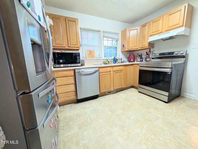 282 Walnut Hill Road, Bristol, TN 37620