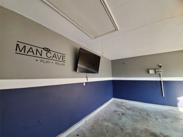 4017 Chinaberry Drive, Garland, TX 75043