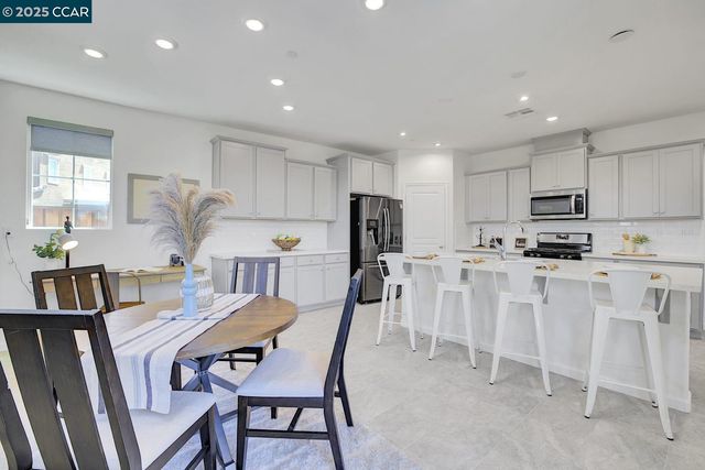 5408 Mazant Loop, Antioch, CA 94531