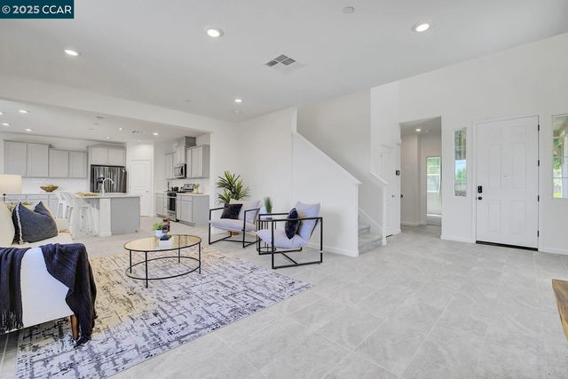 5408 Mazant Loop, Antioch, CA 94531