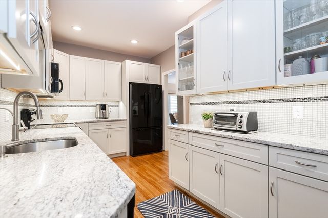 178 Bishop Forest Drive 178, Waltham, MA 02452